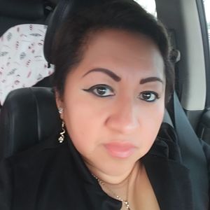 Meet your Posher, Aracely